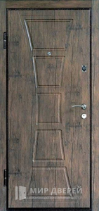 Трехконтурная входная дверь в частный дом №30 - фото вид изнутри