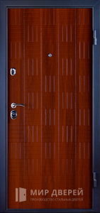 Входная металлическая дверь внутреннего открывания №26 - фото вид снаружи
