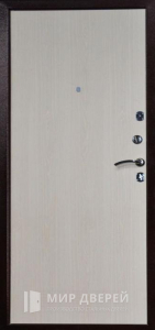 Наружная дверь с МДФ накладкой в дом №2 - фото вид изнутри